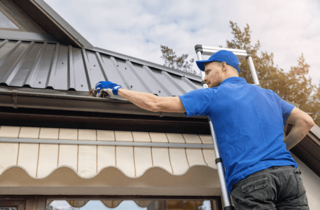 gutter cleaning in lawrence